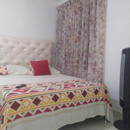 Apartamento Oasis Del Norte Cali Luaran gambar